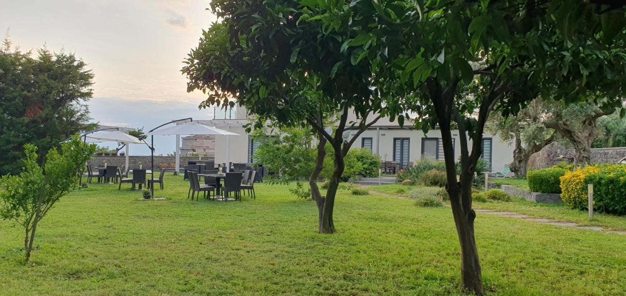 Stone Garden B&B Ercolano Ngoại thất bức ảnh